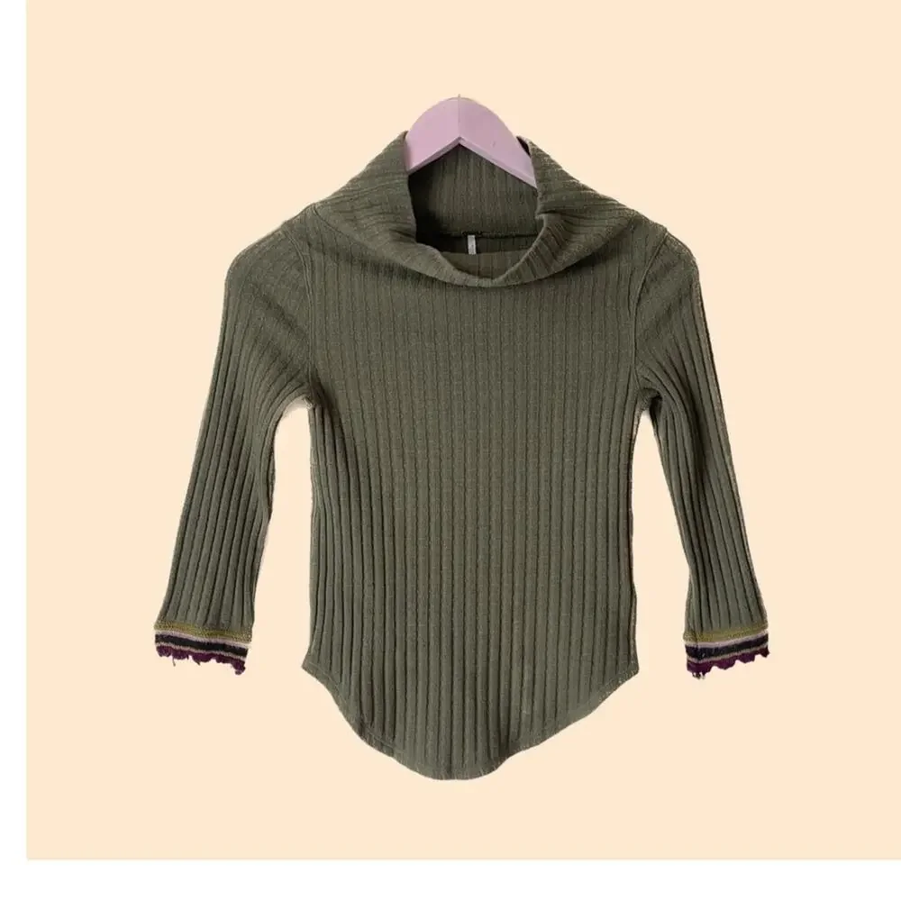 Free People Olive Green Sweater Size XS